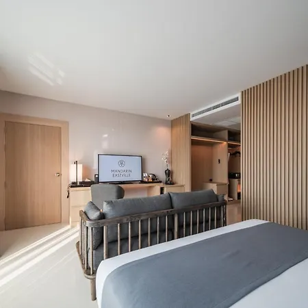 Hotel Mandarin Eastville, - Sha Extra Pattaya