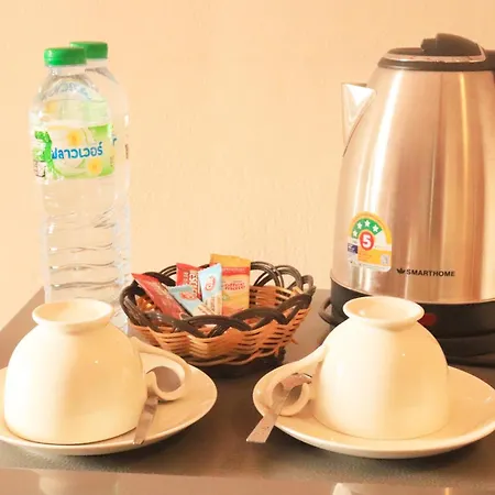 Rouge Service Apartments, Soi Buakhao โรงแรม 3*