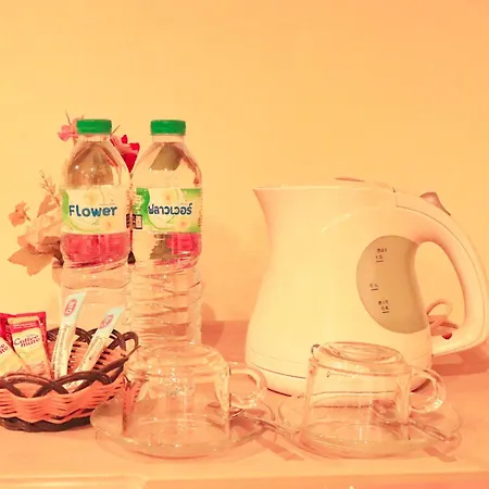 Rouge Service Apartments, Soi Buakhao
