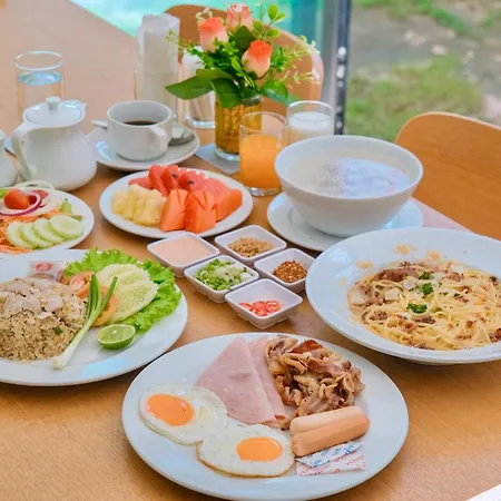 Fourium And Serviced Pattaya