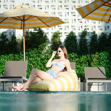 Fourium And Serviced โรงแรม
