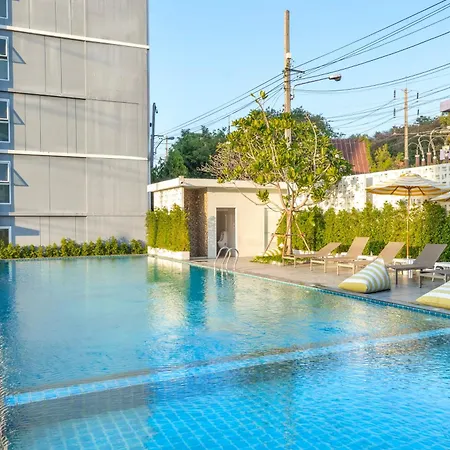Fourium And Serviced Pattaya