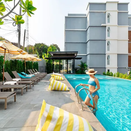 โรงแรม Fourium And Serviced Pattaya