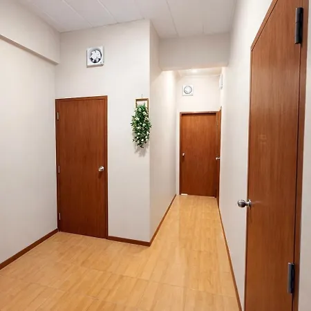 Capsule hotel Lawans *