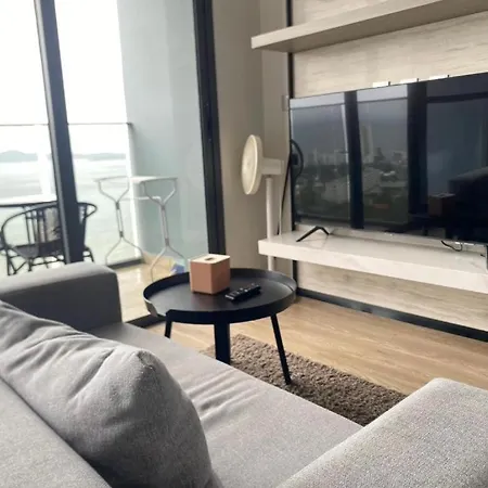 Stunning Sea View -next To
