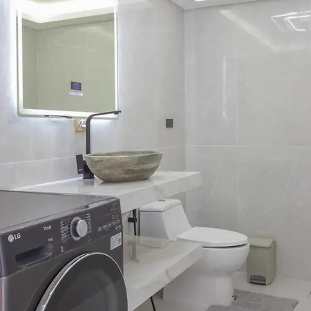 Apartment View Talay 7 - Luxury Beachfront & Panoramic Sea View Pattaya