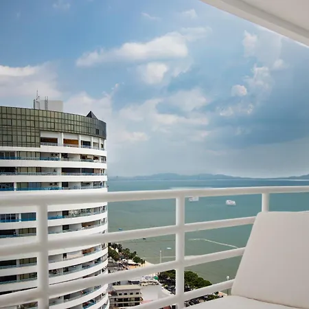Apartment View Talay 7 - Luxury Beachfront & Panoramic Sea View Pattaya