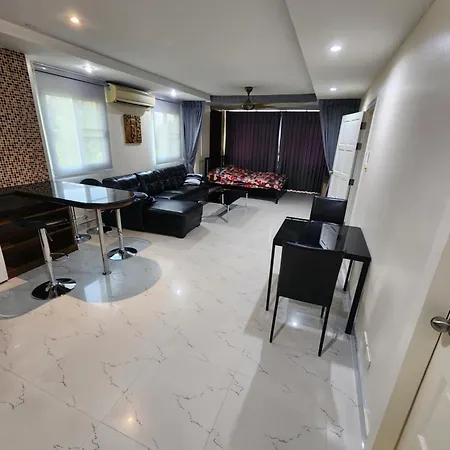 Condо уютная Apartment