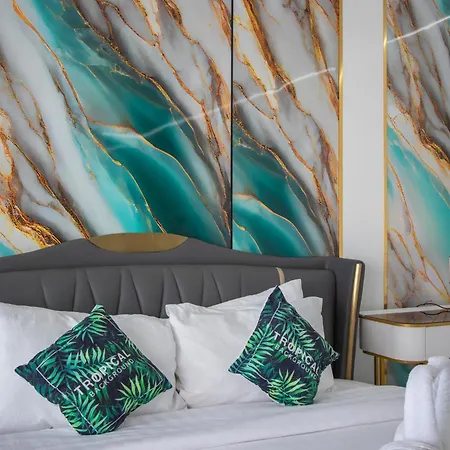 View Talay 7 - Luxury Beachfront & Panoramic Sea View Apartment Pattaya
