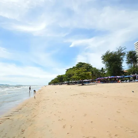 View Talay 7 - Luxury Beachfront & Panoramic Sea View Apartment