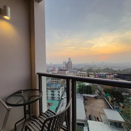 Apartment Skyline Serenity By Mountain Park *