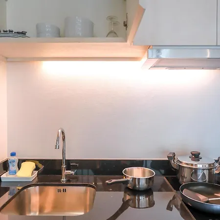 โรงแรม Fourium And Serviced Pattaya