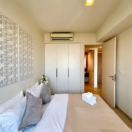 อพาร์ทเม้น Unixx Sea View