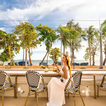 Avalon 5* Pattaya