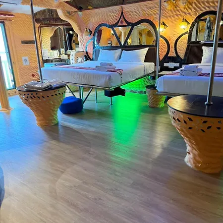 Penthouse 3* Pattaya