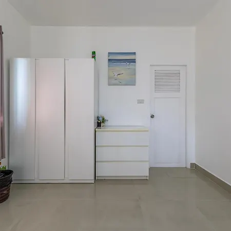 Luxury 5 Bedrooms Pool With Terrace * Pattaya