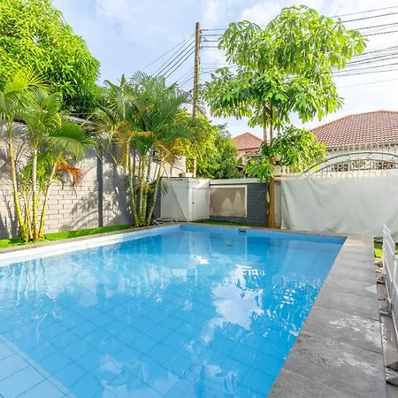 วิลล่า Luxury 5 Bedrooms Pool With Terrace