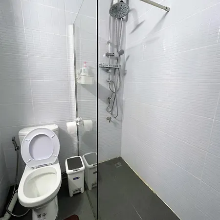Furnished Near The Apartment *