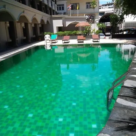 โรงแรมพำนักรับรอง Honey *