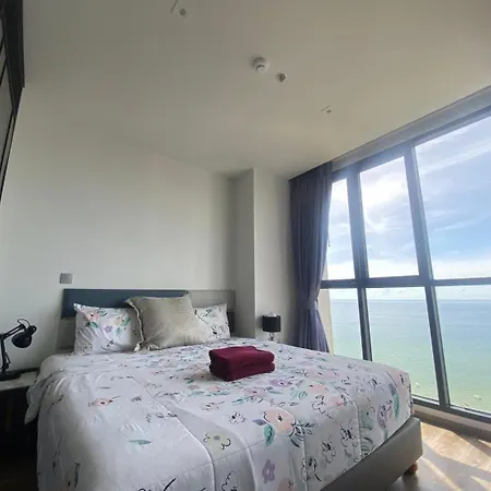 Breath Taking View, Amazing Sea View Apartment Pattaya