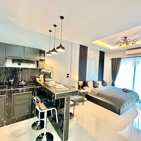 Viraplace 4# 3* Pattaya