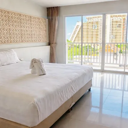 Hotel Holi Pty Pattaya