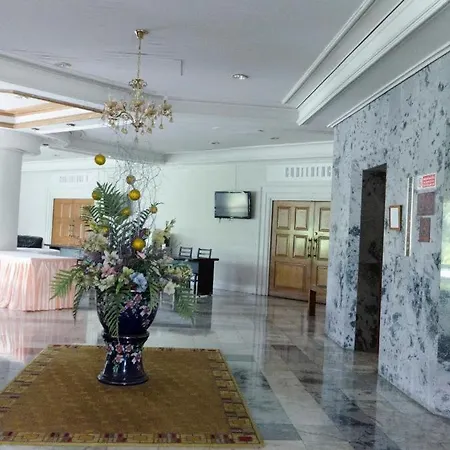 First Pacific & Convention Hotel 4*