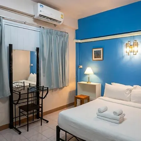 Happy Residences 2 3* Pattaya