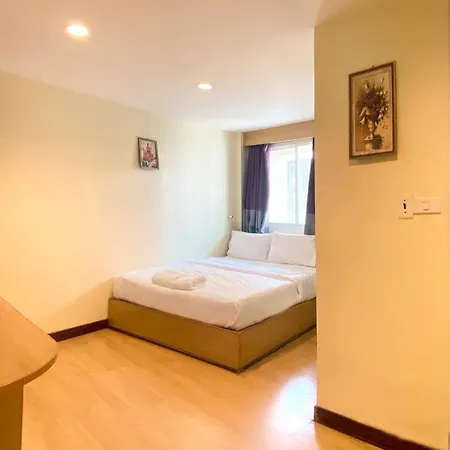Inn Sea Place Soi 7