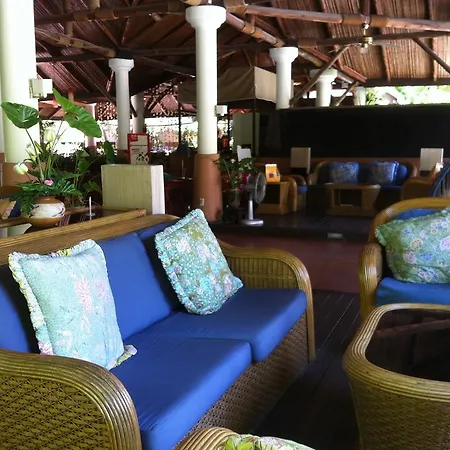 Loma & Resort 3*