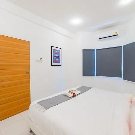 Rk-3br Group Getaway-10 Min To Walking Street & Holiday home Pattaya