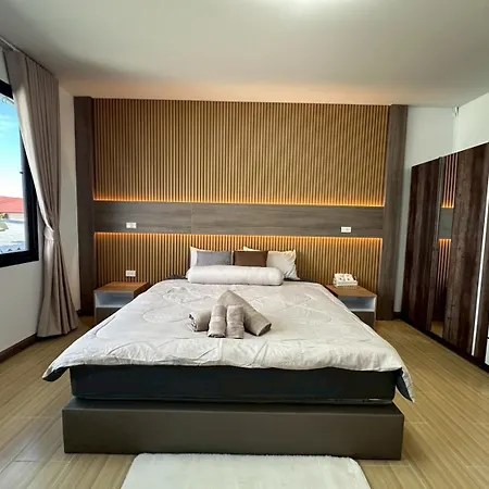 Apples Townhouse Pattaya