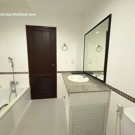 Large Pool-view With Balcony - Tw Platinum Suites, Jomtien * Pattaya