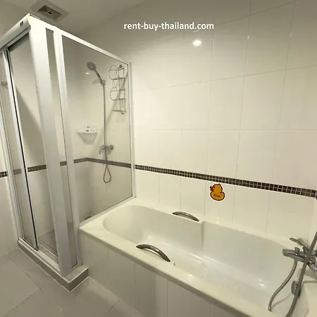 Large Pool-view With Balcony - Tw Platinum Suites, Jomtien *