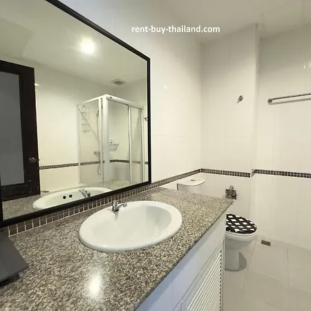 Large Pool-view With Balcony - Tw Platinum Suites, Jomtien * Pattaya