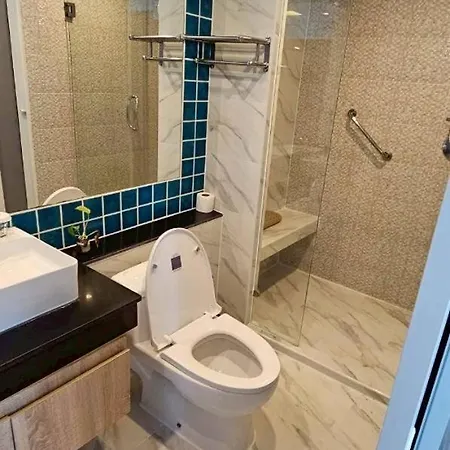D-eco Wellness Center A8721 อพาร์ตโฮเทล