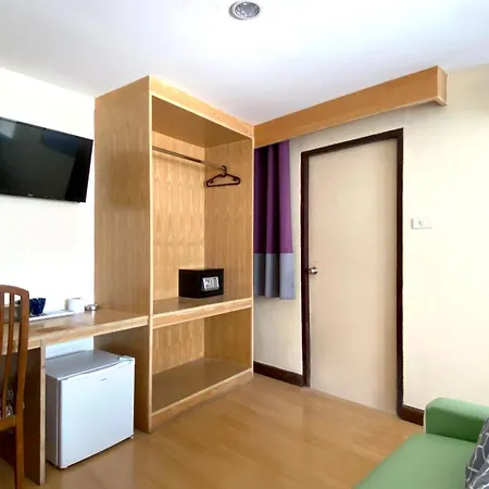 Inn Sea Place Soi 7