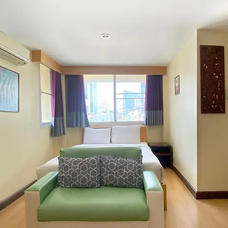 Sea Place Soi 7 *