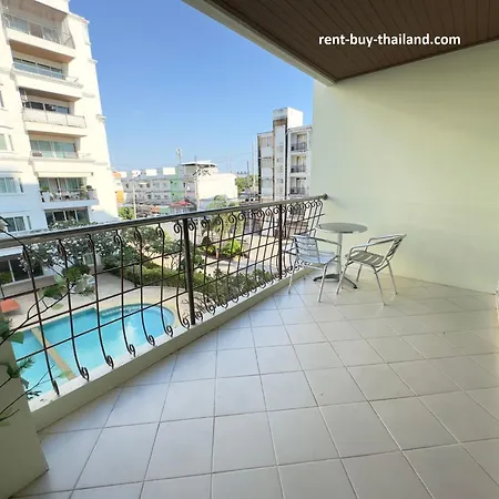 Large Pool-view With Balcony - Tw Platinum Suites, Jomtien Holiday home Pattaya
