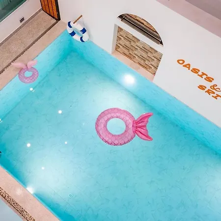 Location 5br Pool Downtown * Pattaya