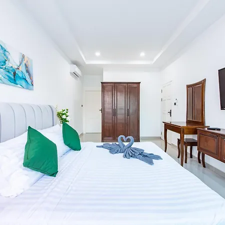 Lagoon Breeze 4br Pool Near Walking Street * Pattaya
