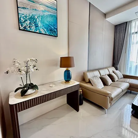 La Richie - Luxury Townhouse In A Comfortable Area * Pattaya