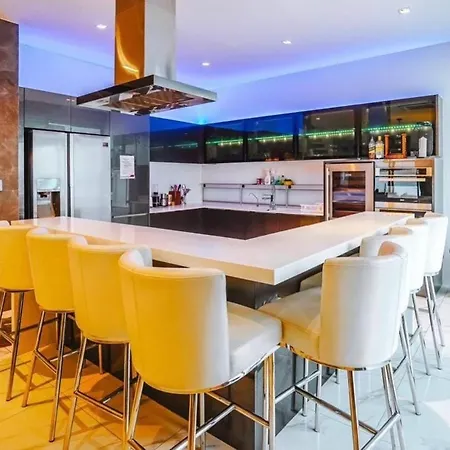 1600m Nearly Walkstreet Elevator Villa *