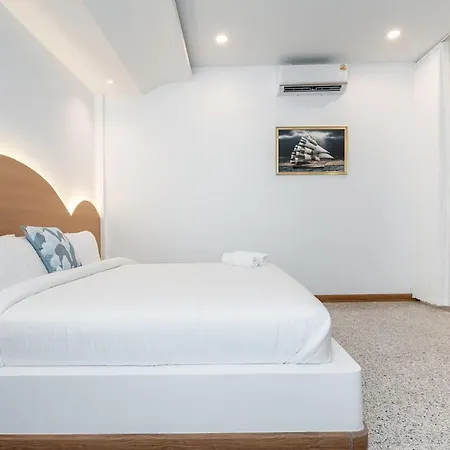 Location 5br Pool Downtown Pattaya