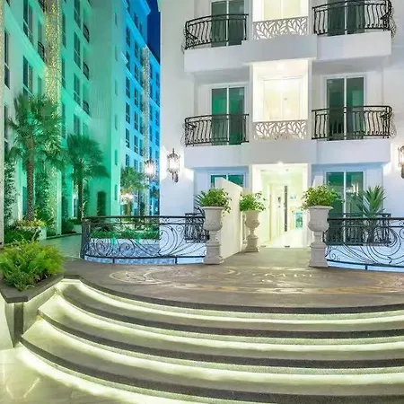 芭提雅市中心泳池景观房 * Pattaya