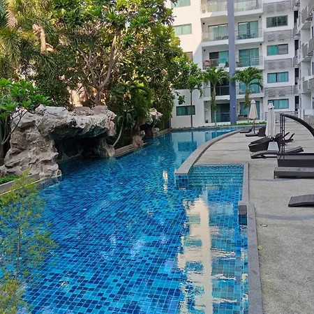 คลับรอยัล2bed * Pattaya