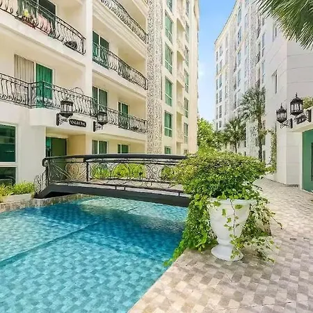 Beautiful 1 Bedroom With Big Balcony And Lagoon Pool Apartment *