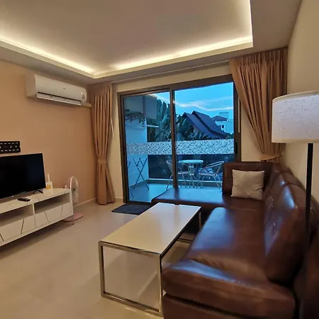 คลับรอยัล2bed Pattaya