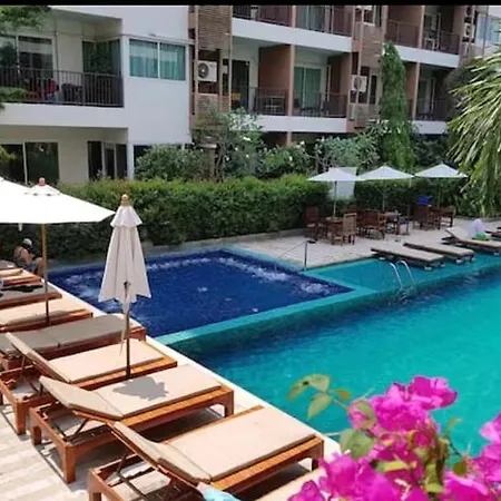 Diamond In The Center Of * Pattaya