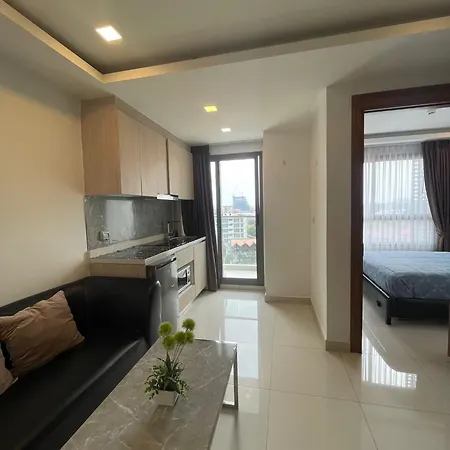 Arcadia Apartment